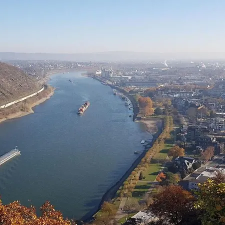 Holiday home Uitzicht Op De Pellenz *