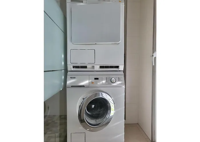 بيت للعطل Uitzicht Op De Pellenz